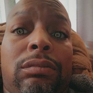 Meet your Posher, Posh